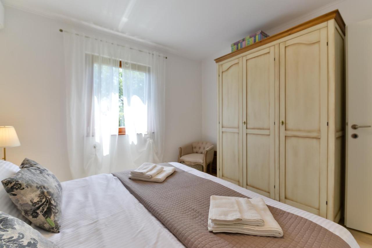 Villa Luciana Spa House, Buje Exterior photo